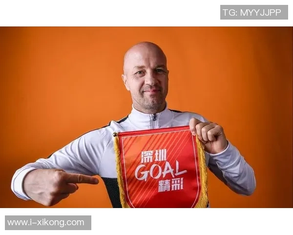 阿贾克斯计划邀请小克鲁伊夫担任技术总监以寻找新任主帅